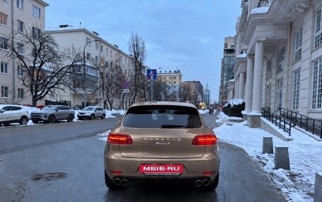 Porsche Macan I рестайлинг, 2017 год, 3 040 000 рублей, 2 фотография