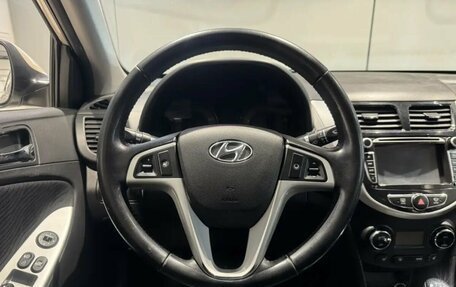 Hyundai Solaris II рестайлинг, 2012 год, 650 000 рублей, 9 фотография