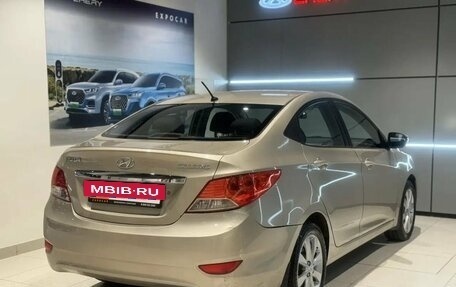 Hyundai Solaris II рестайлинг, 2012 год, 650 000 рублей, 5 фотография