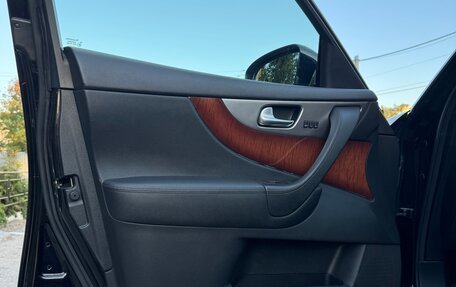 Infiniti QX70, 2013 год, 2 400 000 рублей, 11 фотография