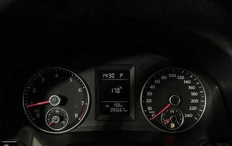 Volkswagen Jetta VI, 2010 год, 430 000 рублей, 11 фотография