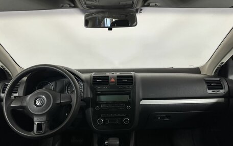 Volkswagen Jetta VI, 2010 год, 430 000 рублей, 7 фотография