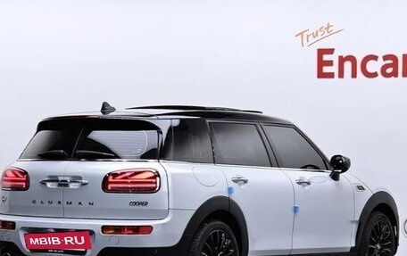 MINI Clubman, 2022 год, 1 700 000 рублей, 2 фотография