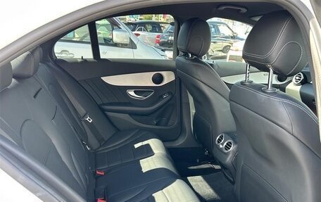 Mercedes-Benz C-Класс, 2017 год, 1 325 000 рублей, 32 фотография