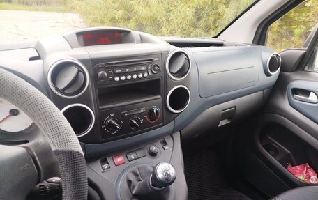 Peugeot Partner II рестайлинг 2, 2012 год, 900 000 рублей, 10 фотография