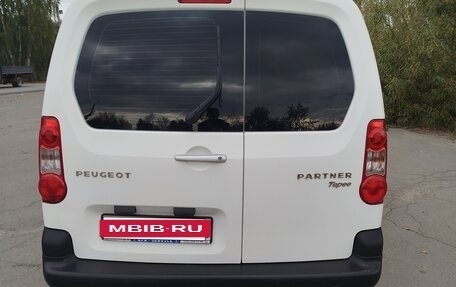 Peugeot Partner II рестайлинг 2, 2012 год, 900 000 рублей, 7 фотография