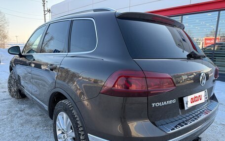 Volkswagen Touareg III, 2015 год, 3 000 000 рублей, 4 фотография