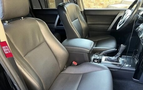Toyota Land Cruiser Prado 150 рестайлинг 2, 2014 год, 4 200 000 рублей, 5 фотография