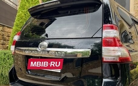 Toyota Land Cruiser Prado 150 рестайлинг 2, 2014 год, 4 200 000 рублей, 19 фотография