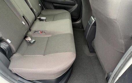 Toyota Corolla, 2023 год, 1 320 700 рублей, 14 фотография
