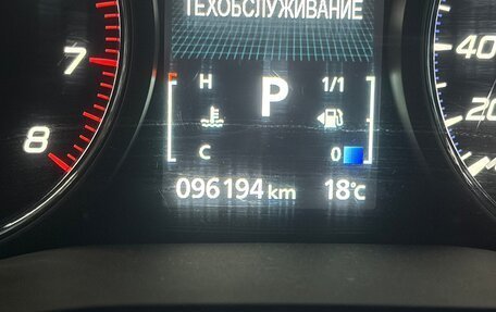 Mitsubishi Outlander III рестайлинг 3, 2016 год, 1 750 000 рублей, 11 фотография