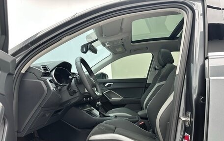 Audi Q3, 2022 год, 2 619 000 рублей, 10 фотография