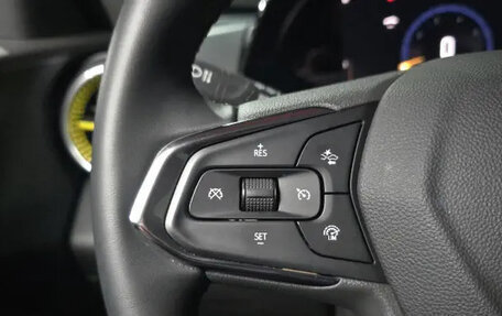 Chevrolet Trax, 2023 год, 1 500 000 рублей, 4 фотография