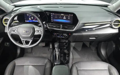 Chevrolet Trax, 2023 год, 1 500 000 рублей, 7 фотография