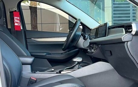 Ford Escort, 2022 год, 880 000 рублей, 9 фотография