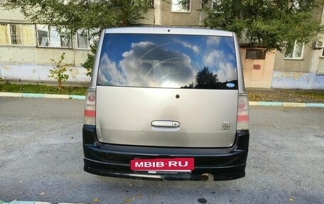 Toyota bB I рестайлинг, 2002 год, 300 000 рублей, 4 фотография