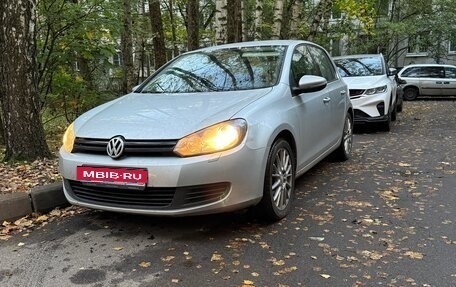 Volkswagen Golf VI, 2011 год, 850 000 рублей, 1 фотография