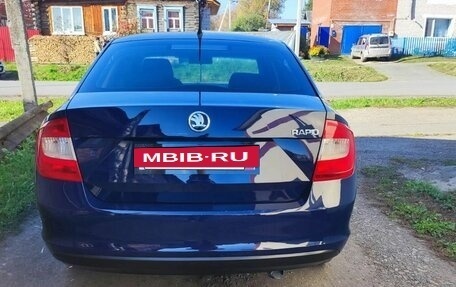 Skoda Rapid I, 2015 год, 720 000 рублей, 3 фотография