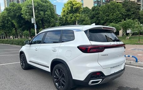Chery Tiggo 8 I, 2022 год, 1 470 000 рублей, 4 фотография