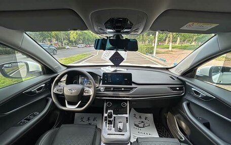 Chery Tiggo 8 I, 2022 год, 1 470 000 рублей, 11 фотография