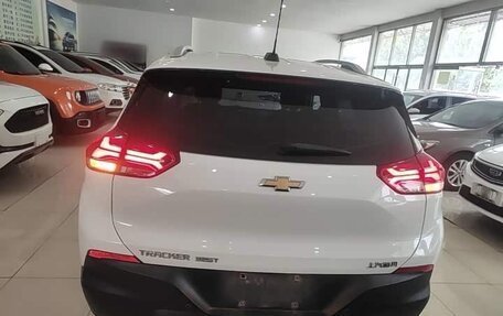 Chevrolet Tracker, 2021 год, 950 000 рублей, 4 фотография