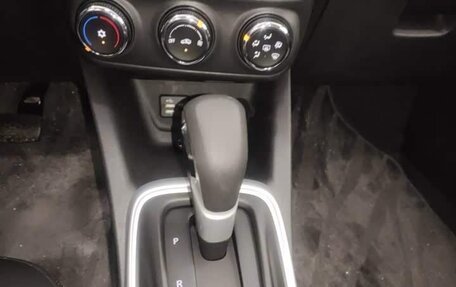 Chevrolet Tracker, 2021 год, 950 000 рублей, 13 фотография