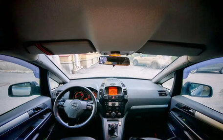 Opel Zafira B, 2011 год, 570 000 рублей, 11 фотография