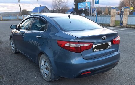 KIA Rio III рестайлинг, 2013 год, 820 000 рублей, 4 фотография