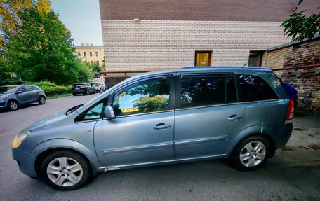 Opel Zafira B, 2011 год, 570 000 рублей, 9 фотография
