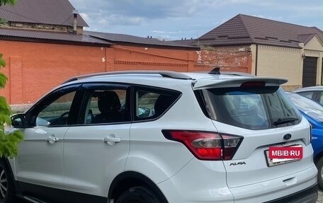 Ford Kuga III, 2017 год, 1 650 000 рублей, 3 фотография