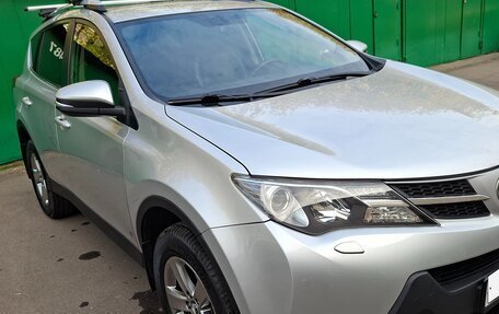 Toyota RAV4, 2013 год, 1 900 000 рублей, 13 фотография