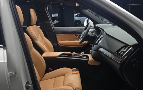 Volvo XC90 II рестайлинг, 2025 год, 7 555 069 рублей, 8 фотография
