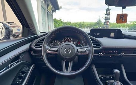 Mazda 3, 2023 год, 1 376 000 рублей, 12 фотография