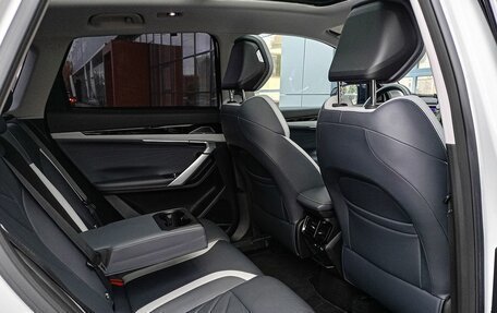 Geely Atlas, 2024 год, 2 700 000 рублей, 7 фотография