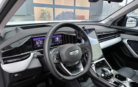 Geely Atlas, 2024 год, 2 700 000 рублей, 5 фотография