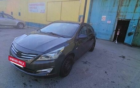 Hyundai Solaris II рестайлинг, 2016 год, 590 000 рублей, 4 фотография