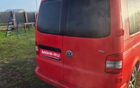 Volkswagen Transporter T5 рестайлинг, 2009 год, 1 500 000 рублей, 3 фотография