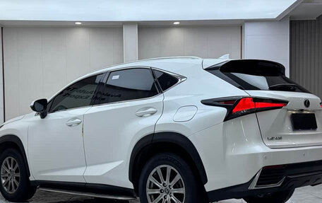 Lexus NX I, 2020 год, 2 490 000 рублей, 5 фотография