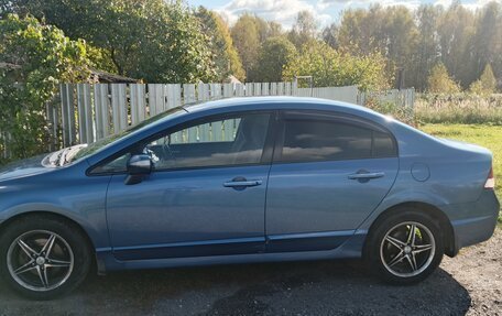 Honda Civic VIII, 2008 год, 550 000 рублей, 3 фотография