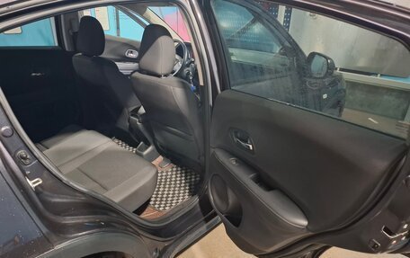 Honda Vezel, 2020 год, 1 900 000 рублей, 10 фотография