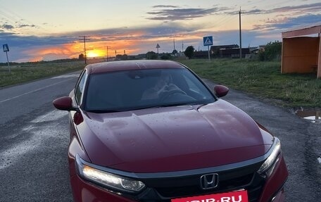 Honda Accord IX рестайлинг, 2019 год, 1 850 000 рублей, 10 фотография