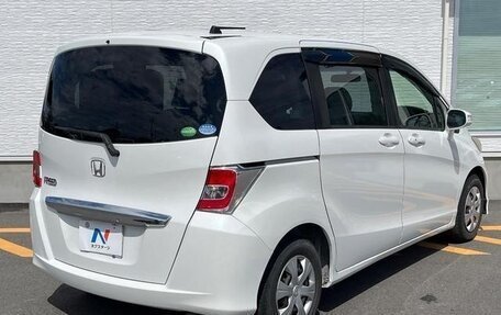 Honda Freed I, 2015 год, 970 000 рублей, 3 фотография
