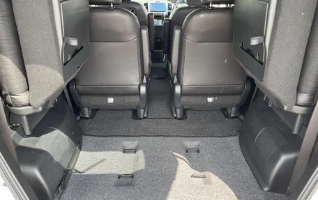 Honda Freed I, 2015 год, 970 000 рублей, 10 фотография