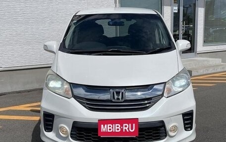 Honda Freed I, 2015 год, 970 000 рублей, 2 фотография