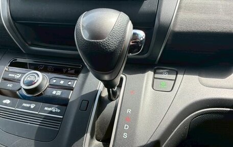 Honda Freed II, 2017 год, 1 220 000 рублей, 9 фотография