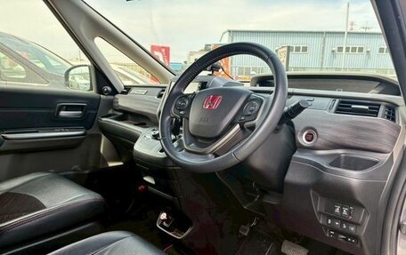 Honda Freed II, 2017 год, 1 220 000 рублей, 19 фотография