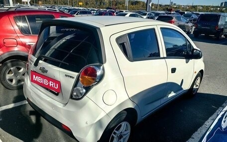 Chevrolet Spark III, 2012 год, 685 000 рублей, 4 фотография