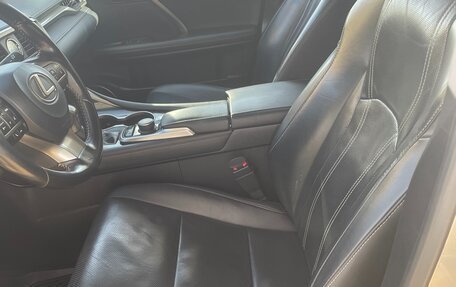 Lexus RX IV рестайлинг, 2017 год, 3 175 000 рублей, 8 фотография