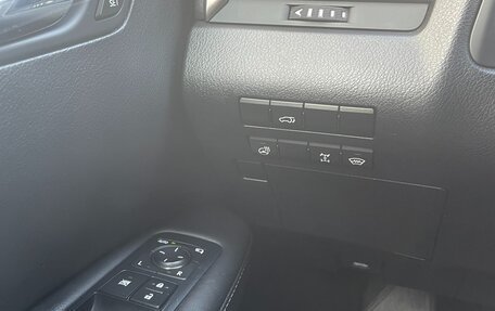 Lexus RX IV рестайлинг, 2017 год, 3 175 000 рублей, 9 фотография
