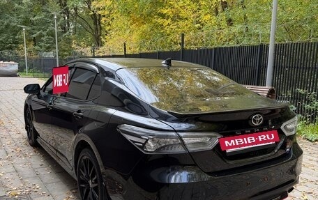 Toyota Camry, 2021 год, 4 000 000 рублей, 4 фотография